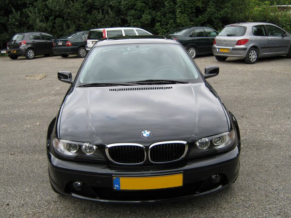 http://www.alfa90.nl/overig/got/318Ci/002.jpg