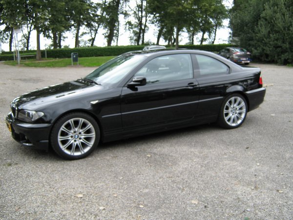 http://www.alfa90.nl/overig/got/318Ci/003.jpg